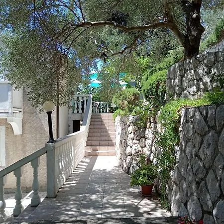 Nena Apartment